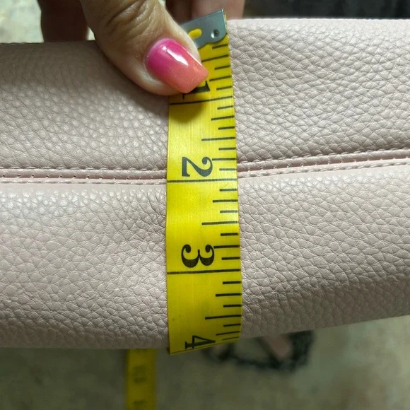 Dolce Vita Rose Colored Vegan Pebbled Leather Shoulder Purse with Chain Strap - Picture 11 of 12